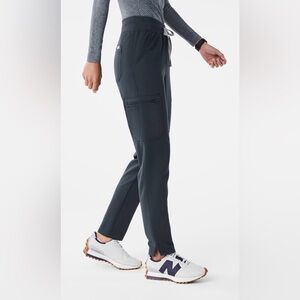 Figs Yola Straight Leg Scrub Bottoms Dark Harbor size Small Tall